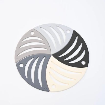 1PCS Xiong & Yang Silicone Insulating Mats: Creative Table & Cup Pads for Home Use, Heat - Resistant, Dishwasher - Safe