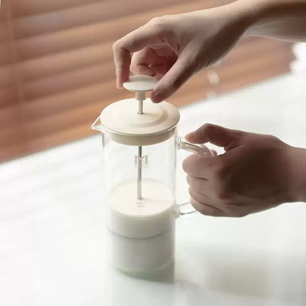 MAVO Glass Milk Frother 450ml Portable Manual Glass Milk Whipper With Measurement Markings Milk Frothing Jug Frother Glass
